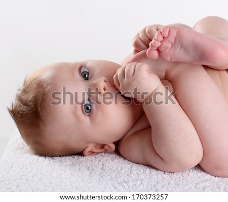 Thumb sucking dominant hand Would like thumb sucking dominant hand remarkable, very