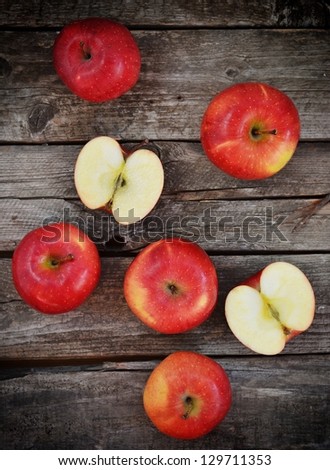 Про стоки red apples - stock photo