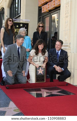  - stock-photo-los-angeles-aug-valerie-bertinelli-at-the-ceremony-for-valerie-bertinelli-hollywood-walk-of-110908883