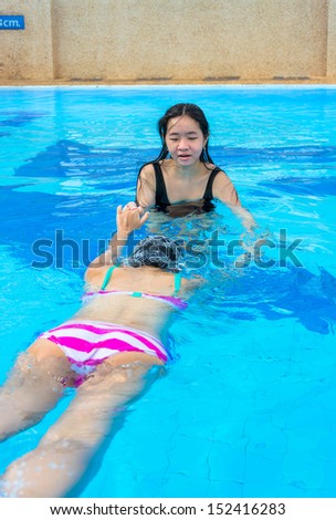 teaching woman to swim dating profile headline female
