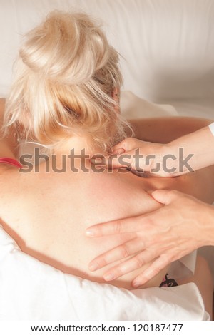 naughty gruop sex picture clip beautiful naked ladies giving a handjob