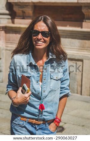 https://thumb10.shutterstock.com/display_pic_with_logo/1301668/290063027/stock-photo-milan-italy-june-people-gather-outside-missoni-fashion-show-building-for-milan-men-s-fashion-290063027.jpg