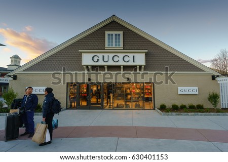 Bangkok Feb 10 Gucci Shop Suvanaphumi Stock Photo 180293192 - Shutterstock
