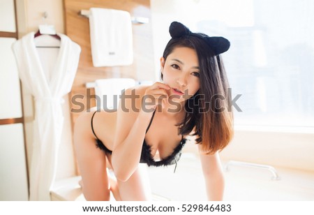 latina cunt vids naked korean ladies having sex in bathtub