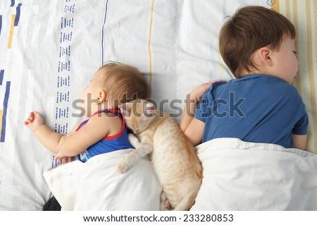 Erotic Pictures - Brother fucks in sleep Pill that increse sperm