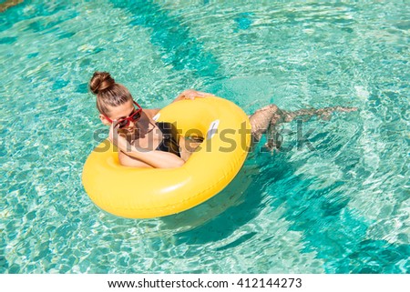 https://thumb10.shutterstock.com/display_pic_with_logo/253693/412144273/stock-photo-amazing-beautiful-lady-in-black-swimsuit-correct-trendy-sunglasses-and-have-fun-at-swimming-pool-412144273.jpg
