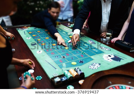 Gambling juice table