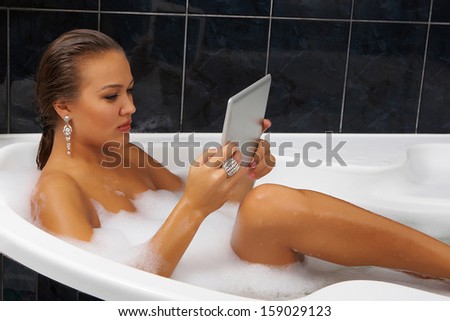 nude sexy couple animated pics sexy teenage vampire movies