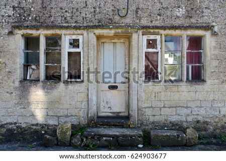 Front Door Victorian Era English Cottage Stock Photo 115782949 ...