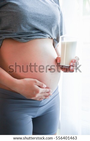 Preggo milk orgasm close up | Porno fotos) Preggo milk orgasm close up | Adult pics)