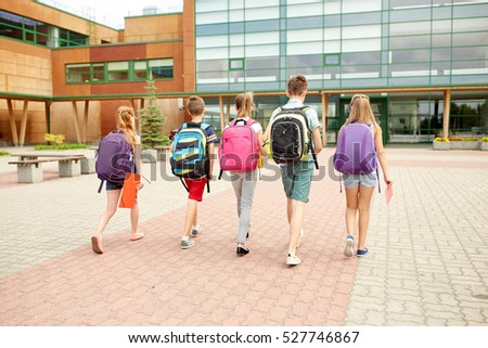 ✮ SPIRIT BRINGERS: THE SIDER STORIES (ANTES LABERINTO DE LA DEMENCIA ☠) - Página 15 Stock-photo-primary-education-friendship-childhood-and-people-concept-group-of-happy-elementary-school-527746867