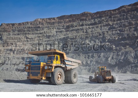 Heavy Mining Dump Truck Driving Along Stock Photo 65906689 - Shutterstock